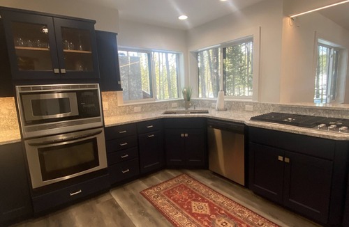 Warrior's Mark West House | Forest Retreat, Walk to Burro Trail, Peak 10/Quandary Views, Fire Pit, Sleeps 12