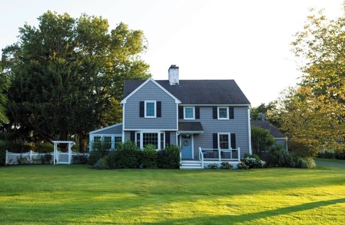 Southold House | Founders Landing, Salt Water Heated Pool, Walk To Beach, Town, Restaurants