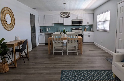 Cape Caneveral Beach Gardens Condo | Fully renovated condo one block from the beach!
