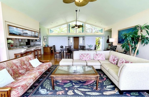Hakalau House | Grand Oceanfront Gated Estate on the Hamakua Coast.
