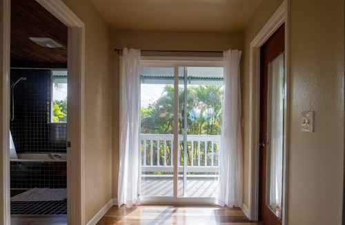 Keaau House | Hale Honu 2 Bedroom Home by RedAwning