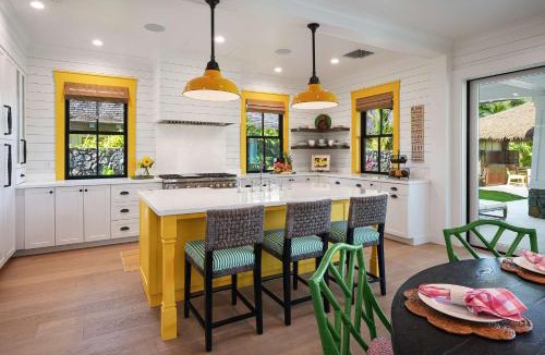 Poipu House | Hale Maia at Kukui ula - Elegant Pool Retreat with Golf Views in Poipu