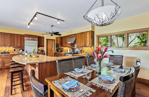 Princeville House | Hale Nalani, Private Luxury with a Pool and A/C