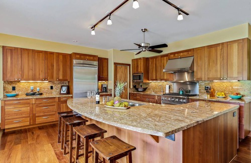 Princeville House | Hale Nalani, Private Luxury with a Pool and A/C