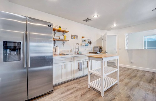 Waianae Villa | Hale Piko 2 Private Rooms & Bath: 500 ft. from beach!