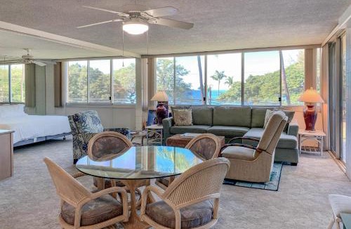 Kihei House | Haleakala Shores A-301, Panoramic Views, Split AC