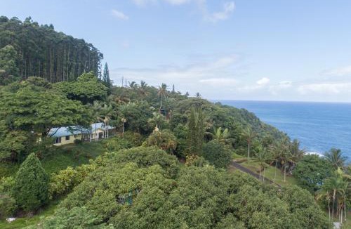 Ninole House | Hamakua Pukana La Hale home