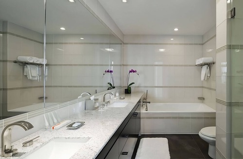 Rose Hill Hotel | Haven Of Indulgent Relaxation! 4 Family-friendly Units, Rooftop Swimming Pool