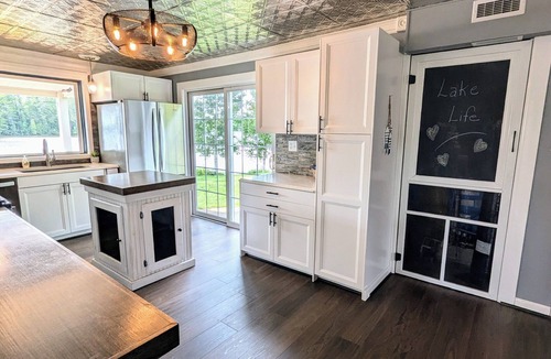 Upper Peninsula Michigan House | Haven Point Lakefront Bungalow- Hot tub and Pontoon upgrade available