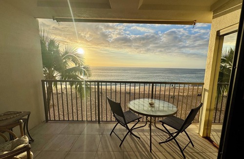 Makaha Condo | Hawaiian Princess Beachfront Condo at Makaha