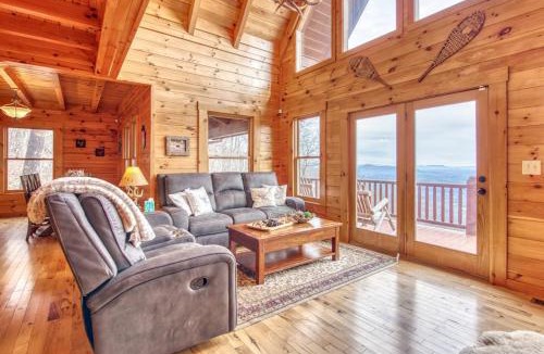 Lake Lure House | Hawk's View Log Cabin