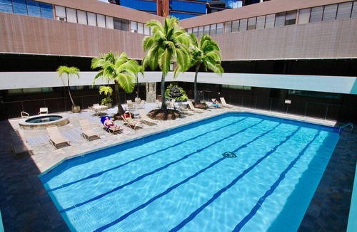 Downtown Honolulu Condo | Heart of Downtown 1 bedroom 1 bath condo 1 reserved parking