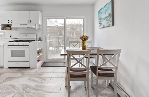 Shinnecock Hills House | Heart of Hamptons Retreat/Southampton/4 Bedrooms/Beaches/5 Star Restaurants