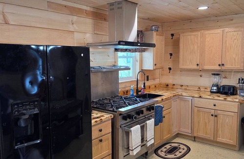 Rockwood Cabin | Heart of Moosehead Lodge, 2-bedroom, 2 bath in Rockwood