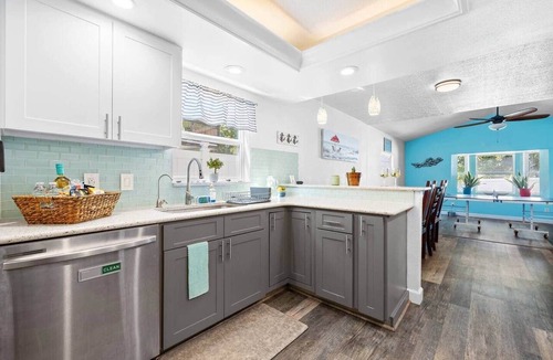 Pinebrook Estates House | Heated Saltwater Pool & Spa, 9 Min to Beach, Ping Pong, Cornhole, Sleeps 8