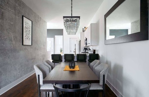Hillsboro West End House | Hillsboro Village Rooftop Retreat With City Views | Sleep 12 w/Chef’s Kitchen, Smart TVs & Garage | Walk to Vanderbilt, Pancake Pantry & Boutique Shopping | Minutes to Broadway, 12 South & The Parthenon | Perfect for Groups | 24/7 Hospitality
