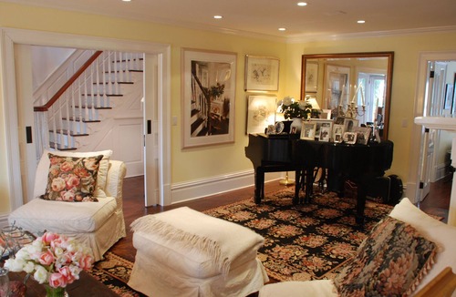 Amagansett North House | Historic Amagansett Farmhouse - Family Friendly, Lush, Private