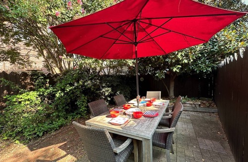 Historic District House | Historic Capital Views, w Free Off-Site Parking & Patio
