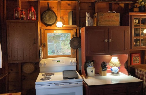 Franklin Cabin | Historic , cozy 2 bedroom original cabin at the waters edge in Franklin ME