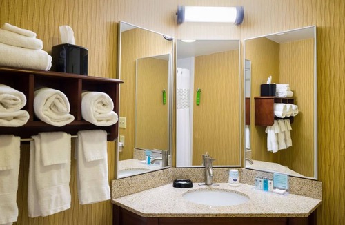 Selinsgrove Hotel | Historic Elegance Meets Modern Conveniences in Selinsgrove | 2 Units