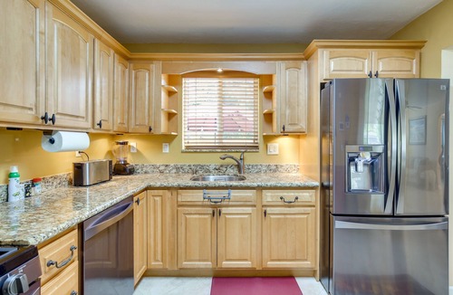 Park East House | Hollywood Vacation Rental 4 Mi to the Beach