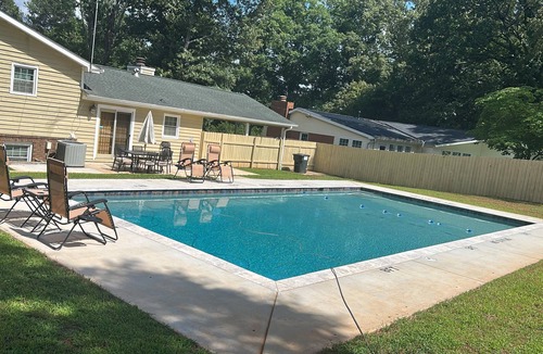 Smyrna House | HOST WITH THE MOST - World Cup Ready! Pool EV Charger Basketball Court