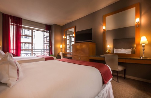 Rose Hill Hotel | Hotel Giraffe by Library Hotel Collection