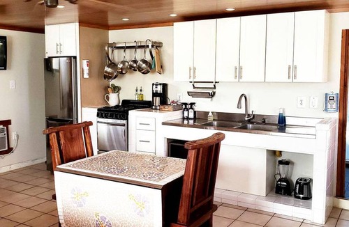 Laie House | House ∙ 1 bedroom ∙ 4 guests