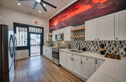 Hilo Hostel | Howzit Hostels Hawaii