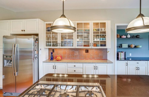 Hollowville House | Hudson Valley Multi-Unit Escape: Secluded + Scenic