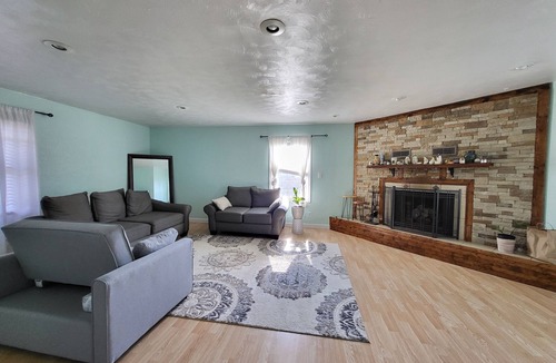 South Bend House | Humble and Cheerful