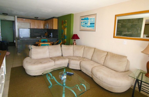Waikiki Condo | ILIKAI MARINA OCEANFRONT 91 -ONE BEDROOM AND SPECTACULAR OCEAN VIEW