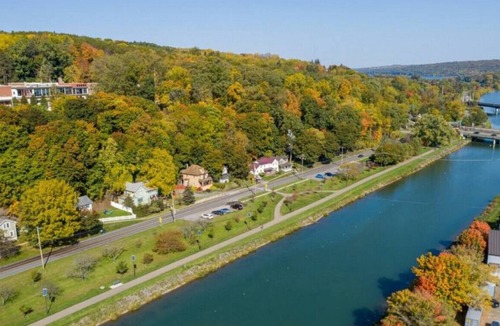 Ithaca House | Ithaca 2 Bed 2 Bath · River front in the · River front in the heart of Ithaca!