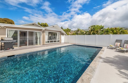 Kahala House | Kahala Cottage by Gather: Cottage w/Private Pool, A/C, Walk to Beach and Shops