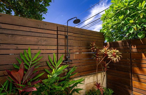 Lanikai Cottage | Kaikea Modern 1Ba Lanikai Cottage: Stylish & Private - 5 Min from Lanikai Beach