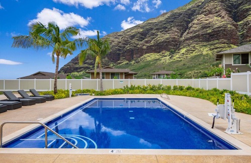 Makaha Valley Apartment | Kalo Homes ~ Coastal island haven