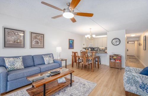 Kihei House | Kamaole Sands 6-303 - Courtyard and Ocean Views