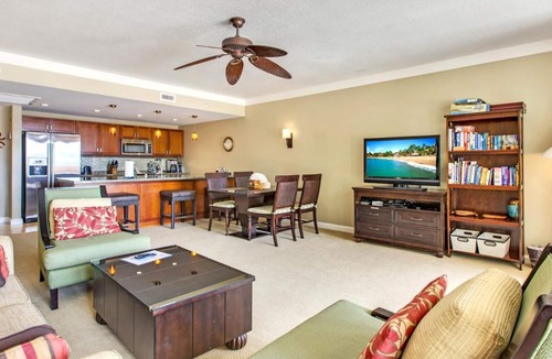 Honokowai Condo | KBM Resorts | Spacious 6-Bedroom Honua Kai Collection | Same Floor | Ocean and Mountain Views + 4 Free Rental Cars! HKH-229/36/38/40