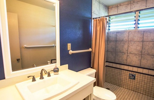Keaukaha House | Keaukaha House