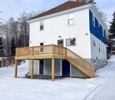 Town of Delaware House | Kenoza House with Private Lake and Kayaks