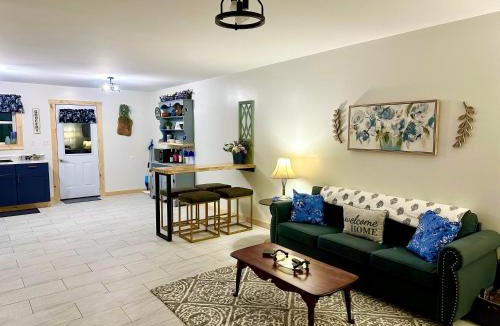 Smithfield Apartment | Kentucky Bay Unit 2