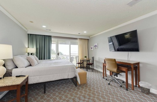 Kingsmill Condo | Kingsmill Resort Business Class - Great Monthly