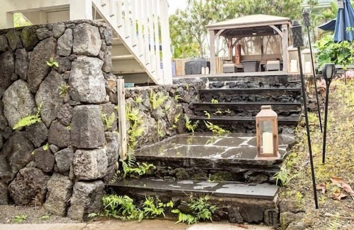 Kona Palisades Apartment | Kona-Amazing sunset, Ocean/POOL/AC/Great loc