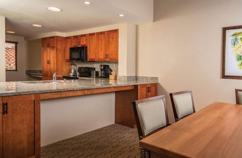Kahaluu-Keauhou Hotel | Kona Coast Modern 1BR Living with Tennis Court