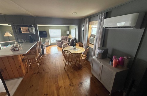 Dexter Cottage | Lake Ontario Waterfront Cottage | Kayaks, Fire Pit & Peaceful Escape