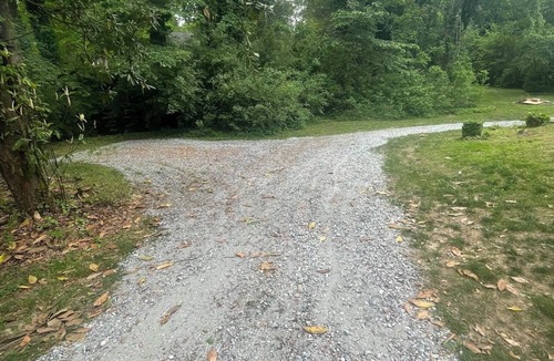Hendersonville Apartment | Lake View Retreat Near Downtown Hendersonville