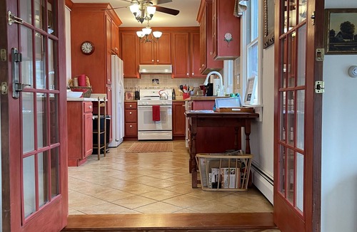Pine Plains House | Lakefront Home in Hudson Valley Dutchess County, Pine Plains, New York