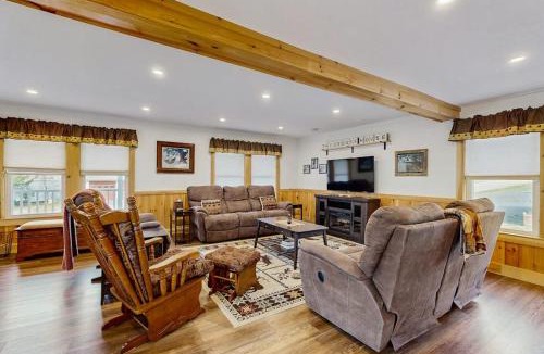 Greenville Junction House | Lakeview Getaway - Trailer Parking, Walk to Ramp, Dogs Welcome & High-Speed WiFi