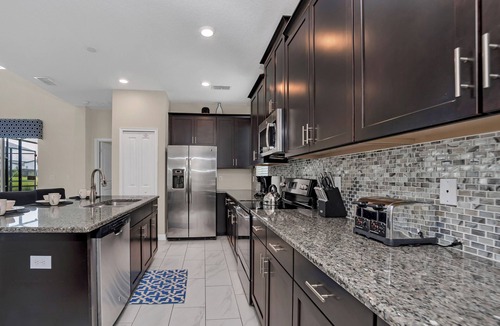 Kissimmee Cottage | Lakeview Home w/Private Pool & Free Water Park!