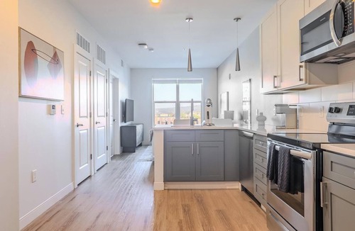 Ithaca Apartment | Landing | Incredible 1BD, Gym